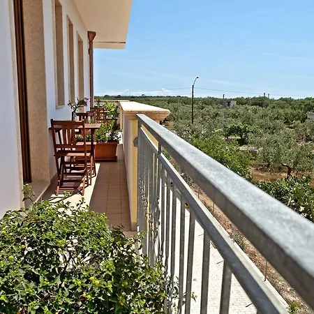 Aia Grande Bed & Breakfast 3*